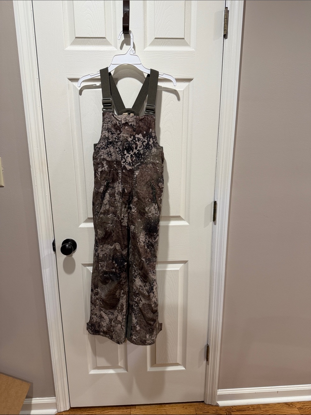 RedHead Brown Camouflage Bib Overalls with youth medium like new